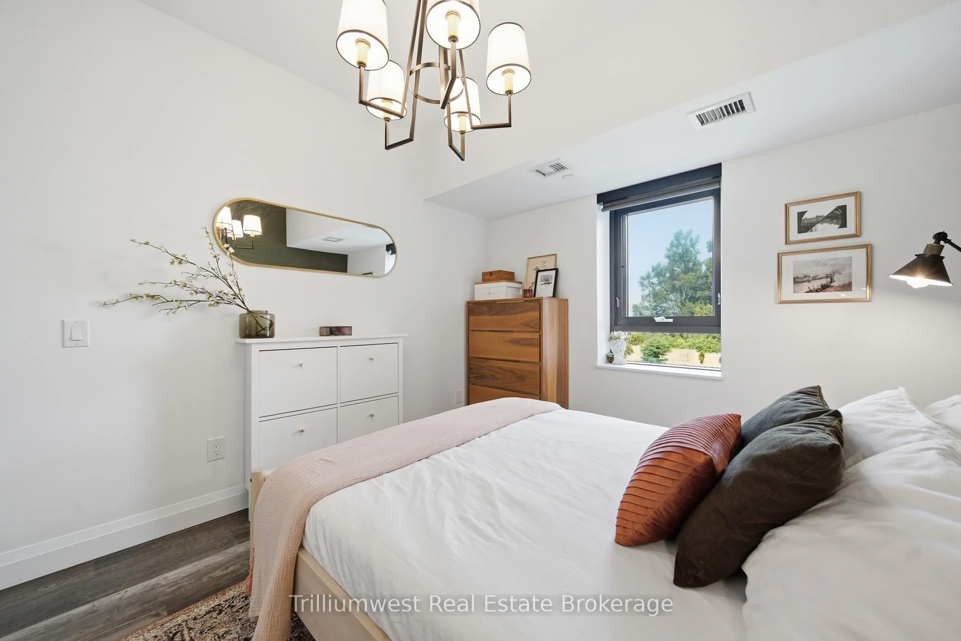 Photo 21 of Unit 202, 332 Gosling Gardens, Guelph, Clairfields/Hanlon Business Park — HOMEH