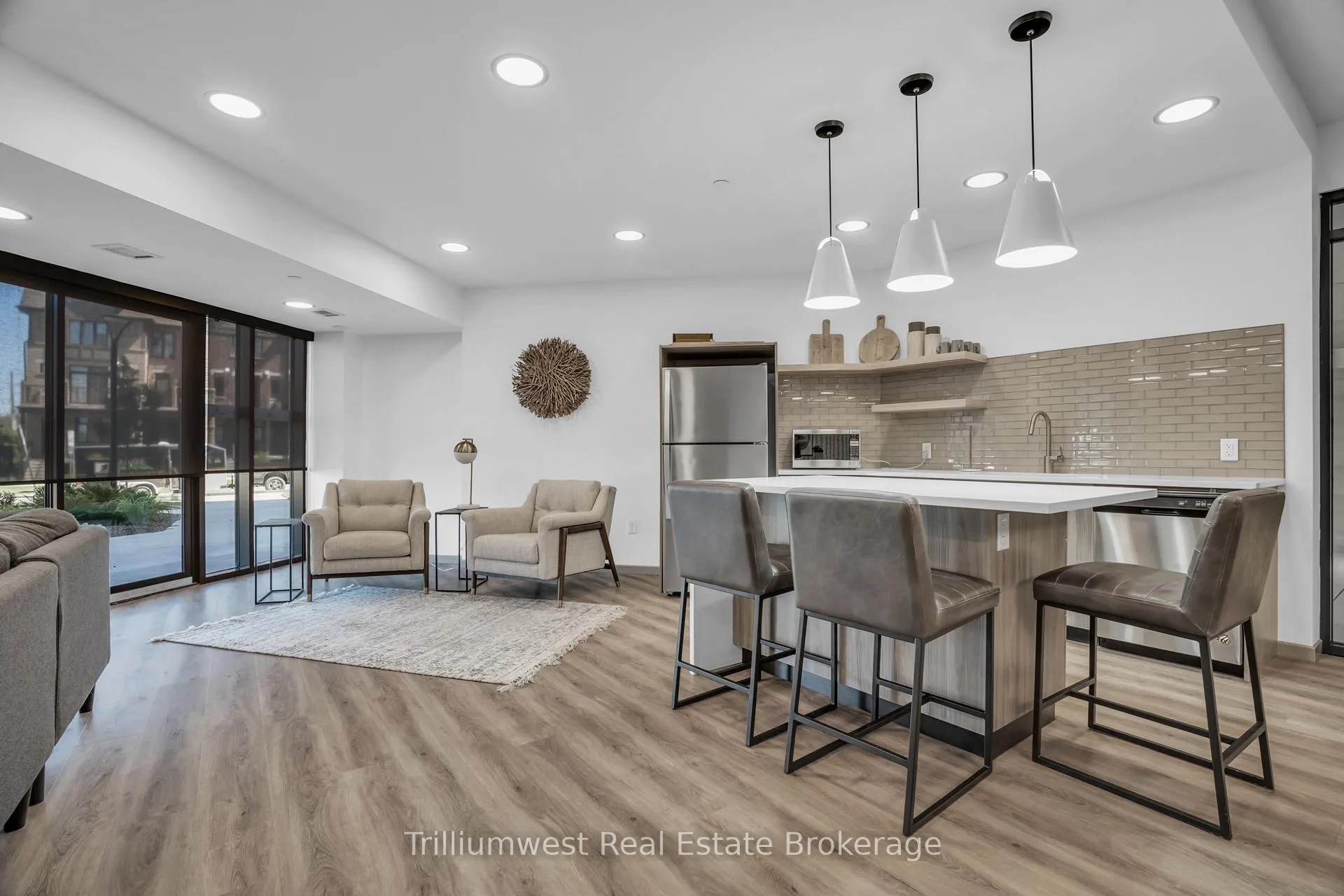 Photo 27 of Unit 202, 332 Gosling Gardens, Guelph, Clairfields/Hanlon Business Park — HOMEH