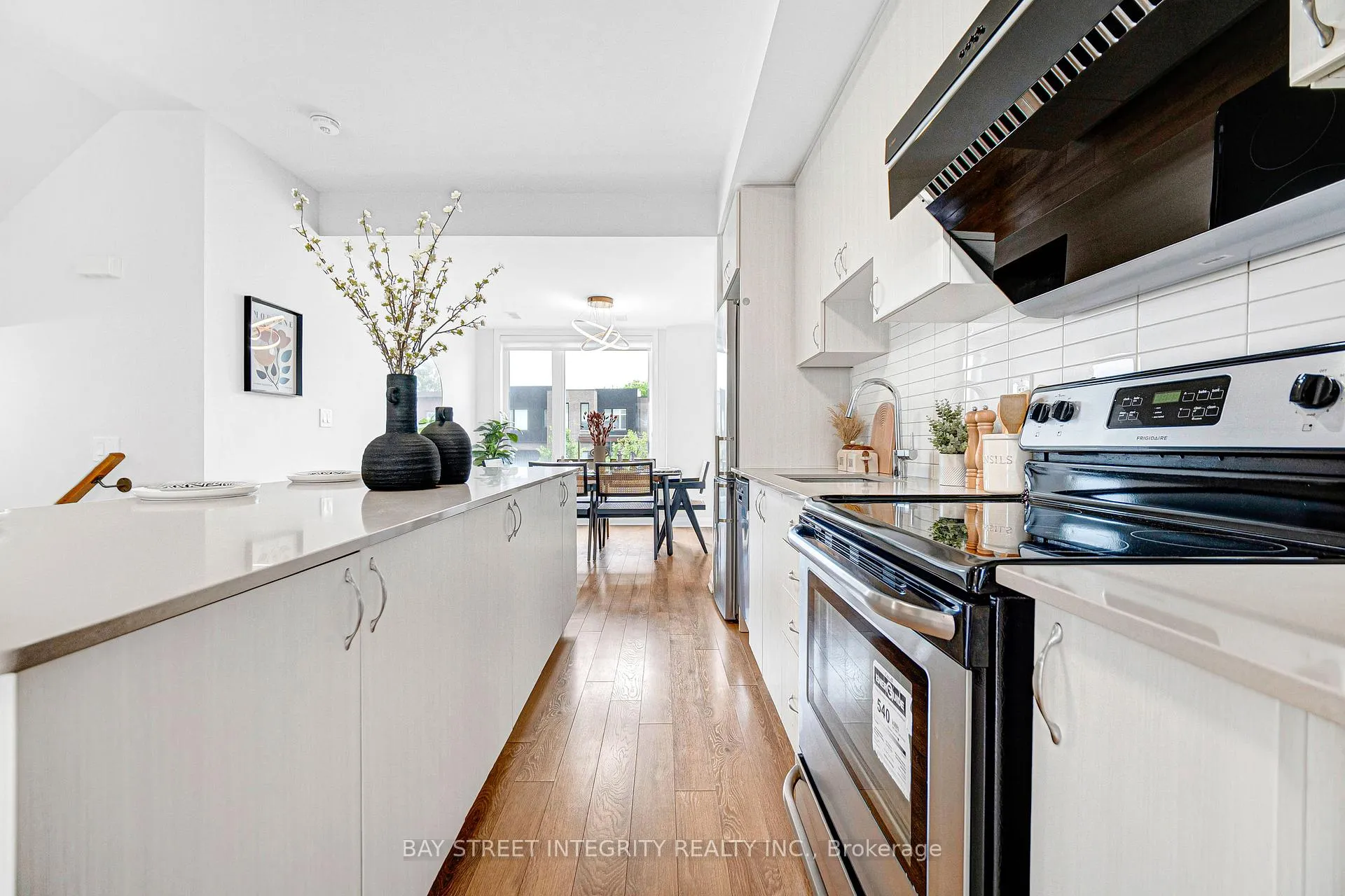 Photo 11 of 139 Stanley Greene Boulevard, North York, Downsview-Roding-CFB — HOMEH
