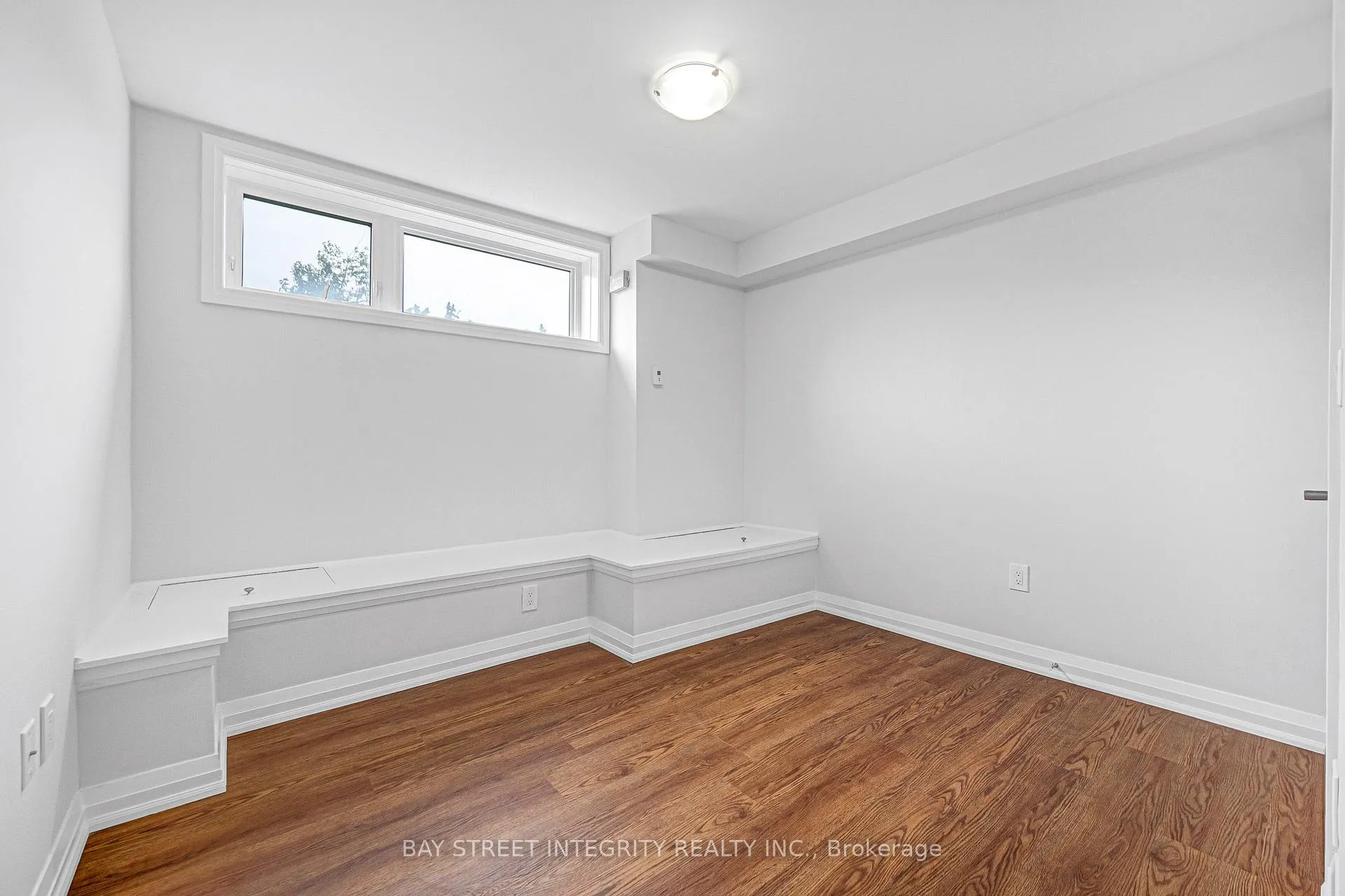 Photo 42 of 139 Stanley Greene Boulevard, North York, Downsview-Roding-CFB — HOMEH