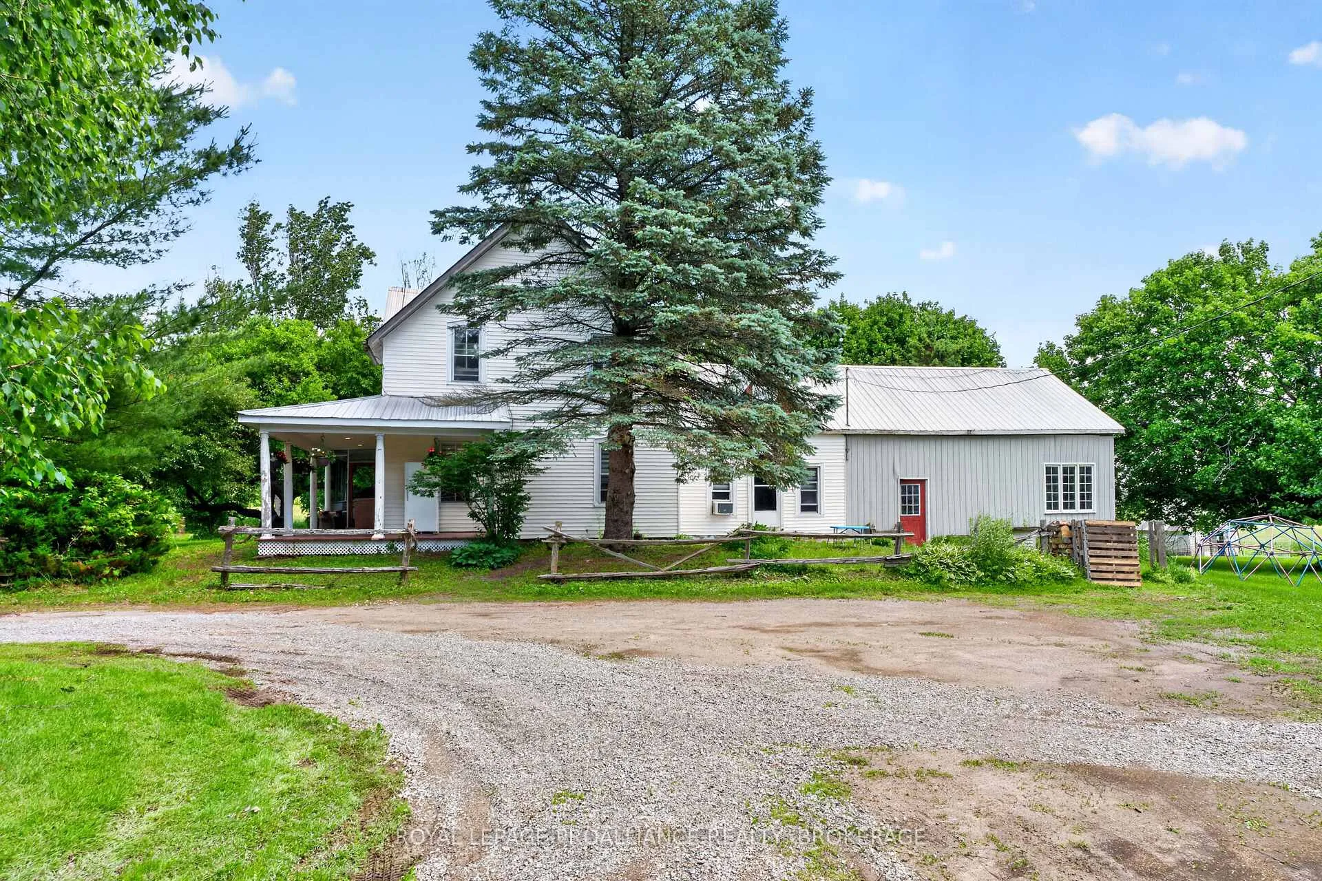 Photo 6 of 1462 County Road 8, Rideau Lakes, Rideau Lakes (Bastard) Twp — HOMEH