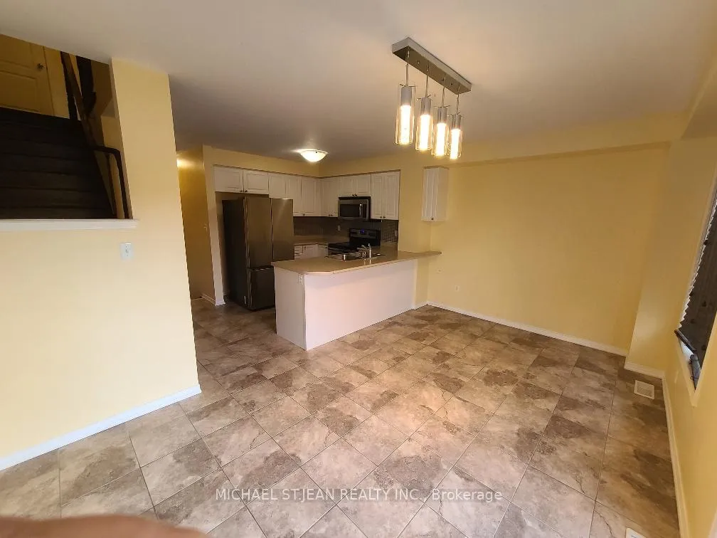 Photo 7 of 30 Burtonbury Lane, Ajax, Northeast Ajax — HOMEH