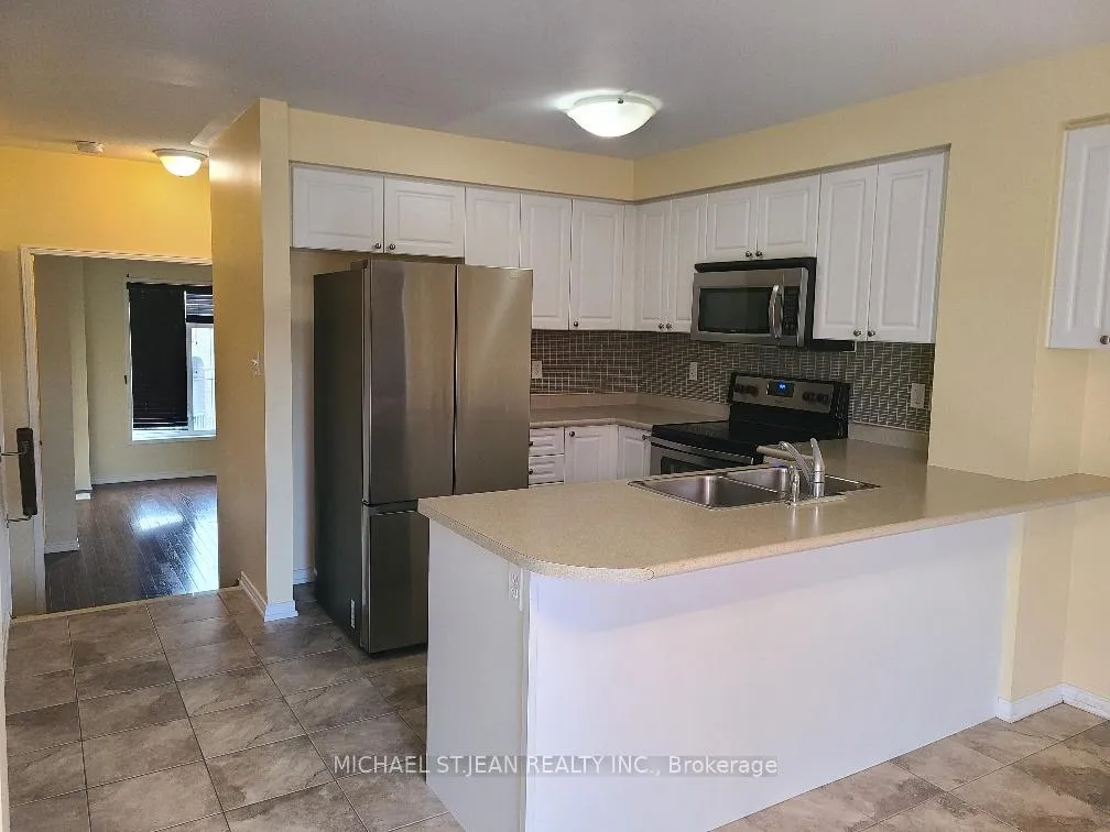 Photo 9 of 30 Burtonbury Lane, Ajax, Northeast Ajax — HOMEH
