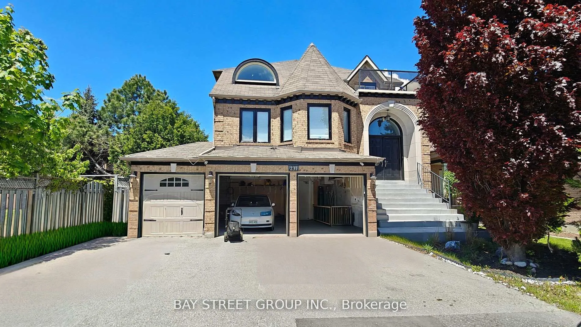Front of Unit Work out Whole B, 231 Shaftsbury Avenue