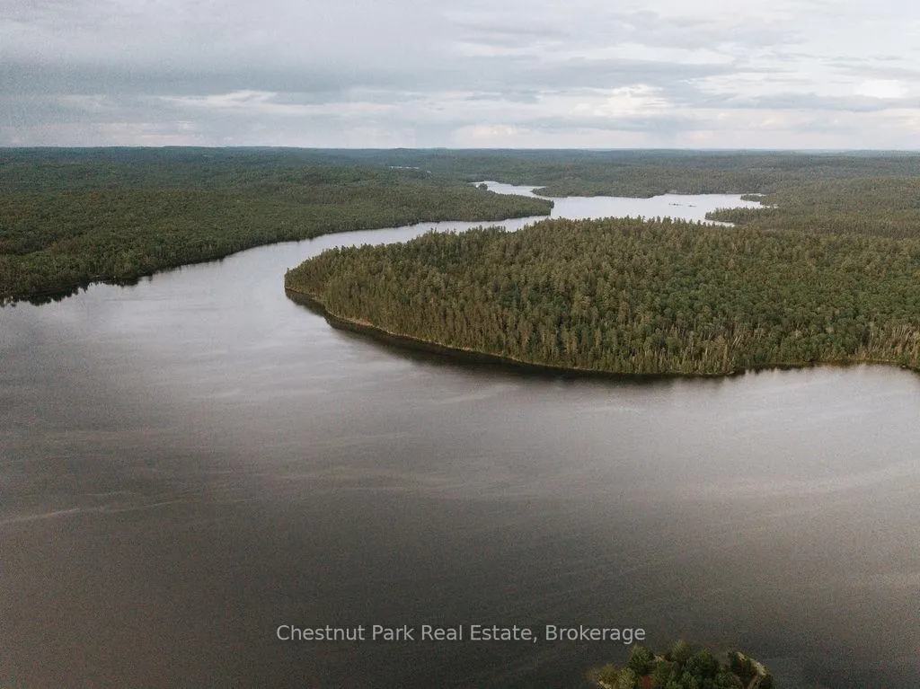 Photo 11 of 447 Fox Run, Temagami — HOMEH