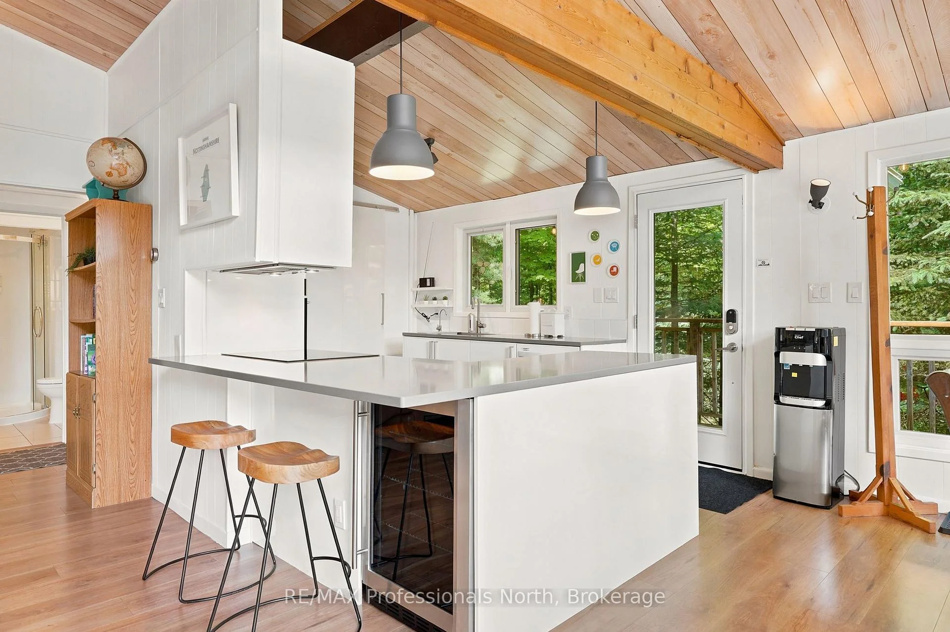 Photo 19 of 1245 Sherwood Forest Road, Bracebridge, Oakley — HOMEH