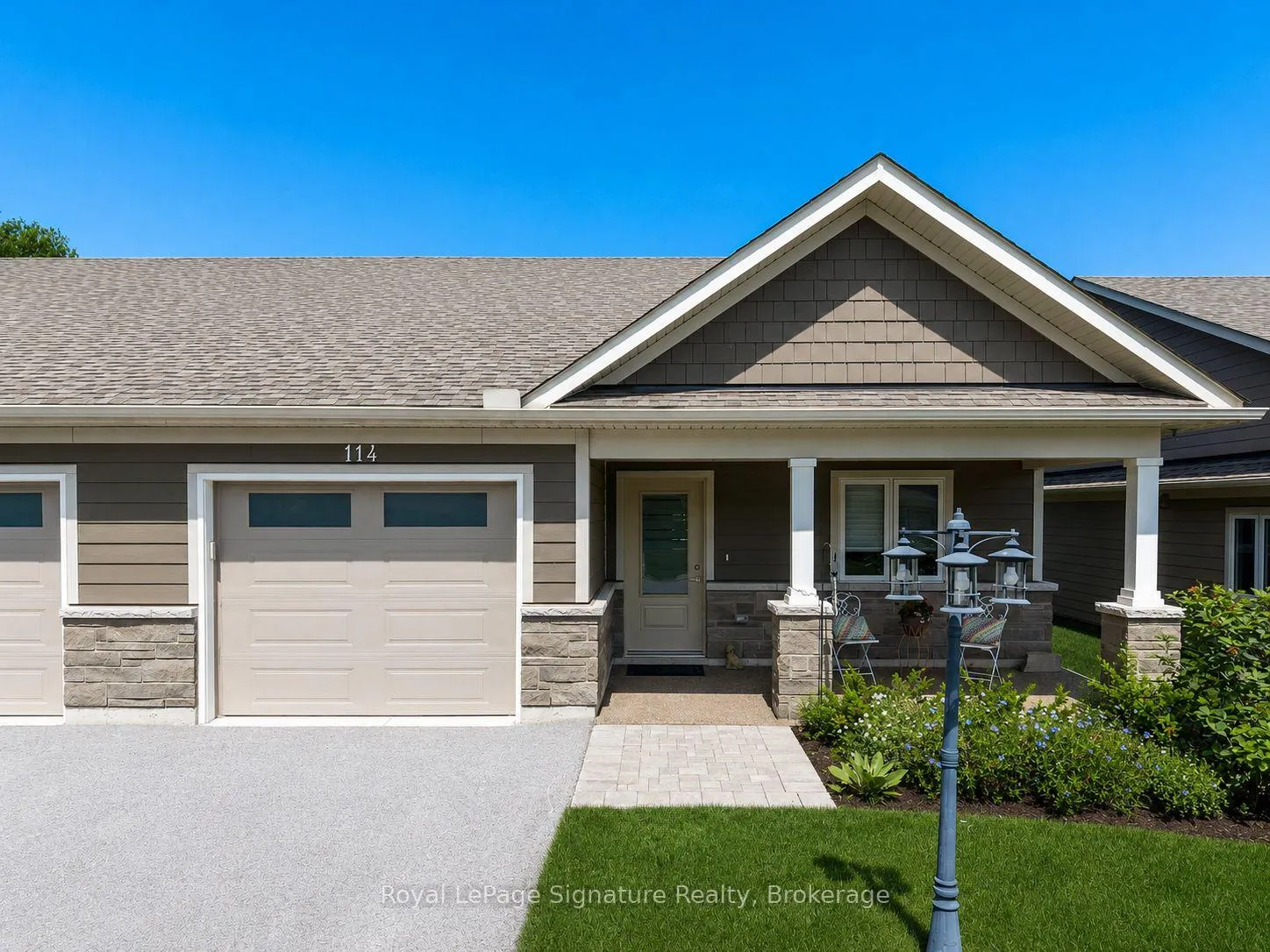 Photo 2 of 114 Dove Drive W, Blue Mountains — HOMEH