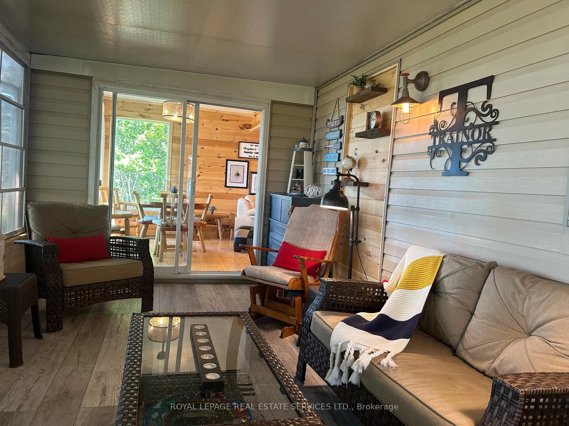 Photo 17 of 505 Riverside Drive, St. Joseph — HOMEH