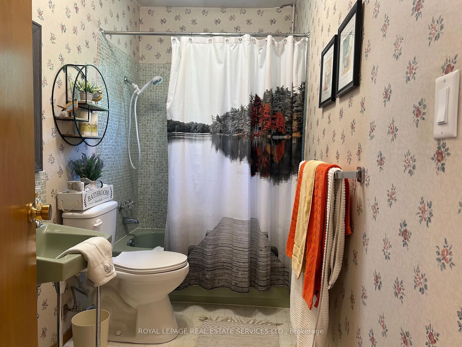Photo 21 of 505 Riverside Drive, St. Joseph — HOMEH