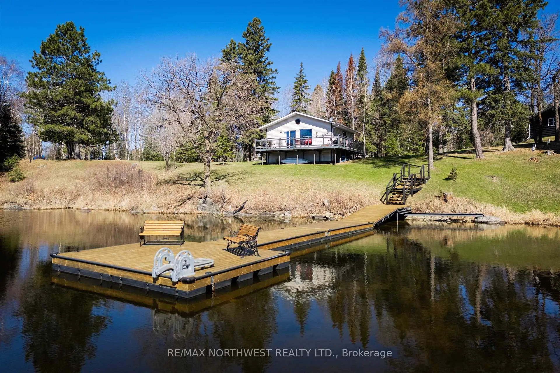 Photo 23 of 78 Point Road, Kenora Remote Area, West of Kenora — HOMEH