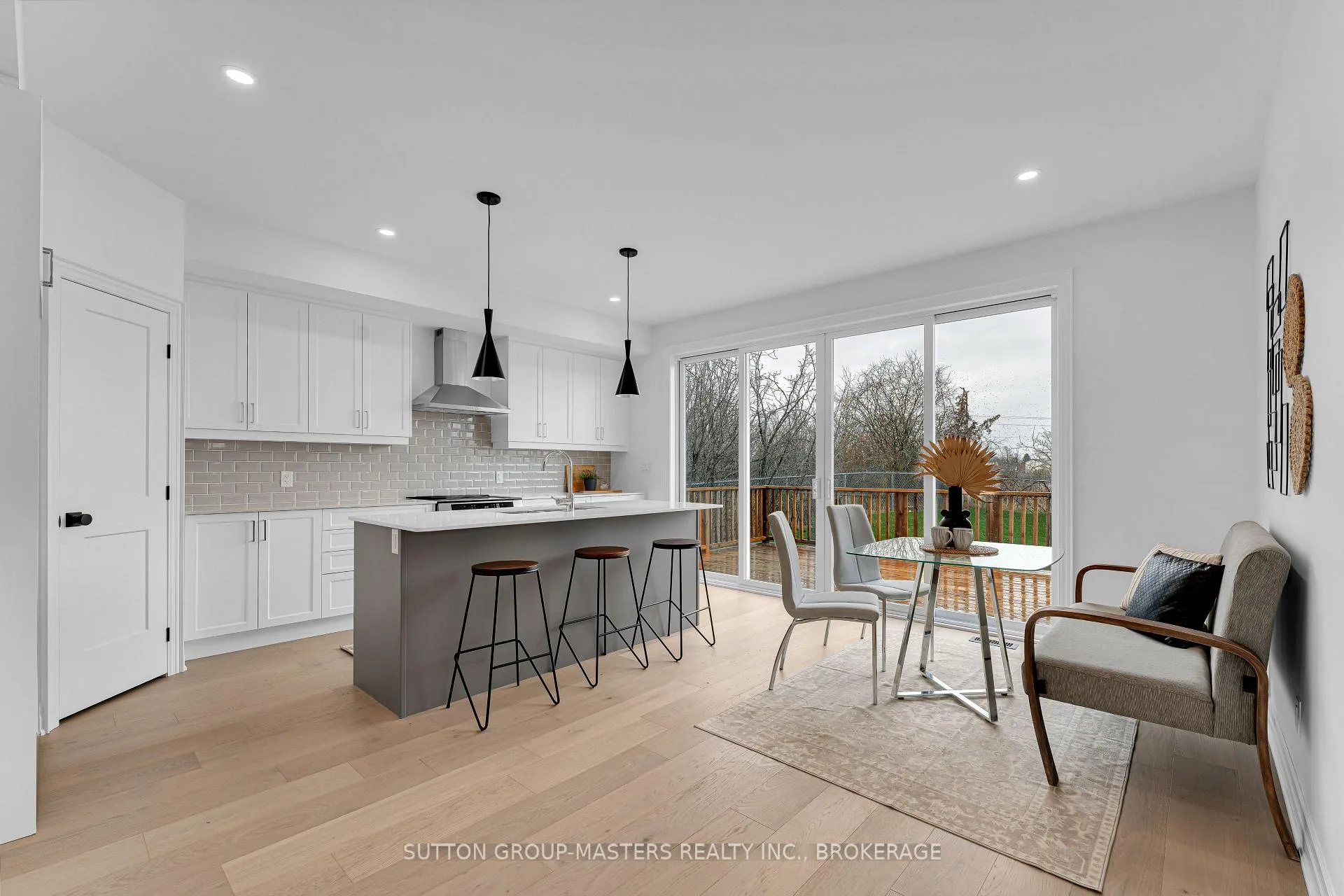 Photo 11 of 264 Old Kiln Crescent, Kingston, Kingston East (Incl Barret Crt) — HOMEH