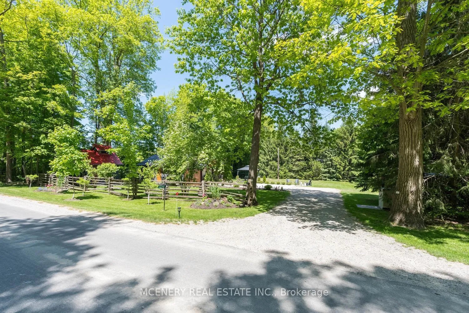 Photo 2 of 13787 9TH Line, Halton Hills, Rural Halton Hills — HOMEH