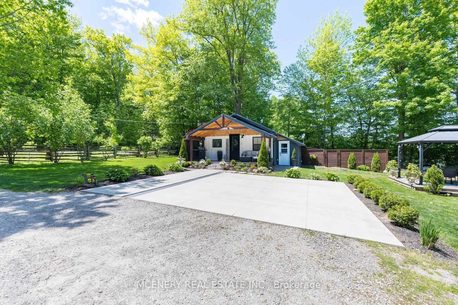 Photo 8 of 13787 9TH Line, Halton Hills, Rural Halton Hills — HOMEH