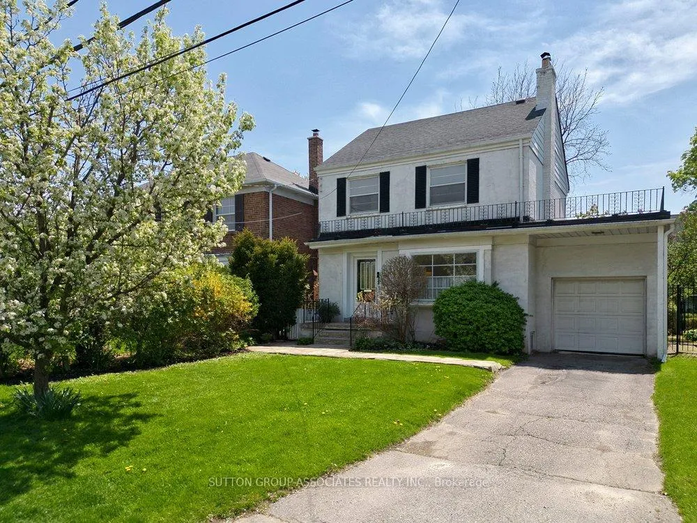 Photo 2 of 5 Delhi Avenue, Toronto, Bedford Park-Nortown — HOMEH