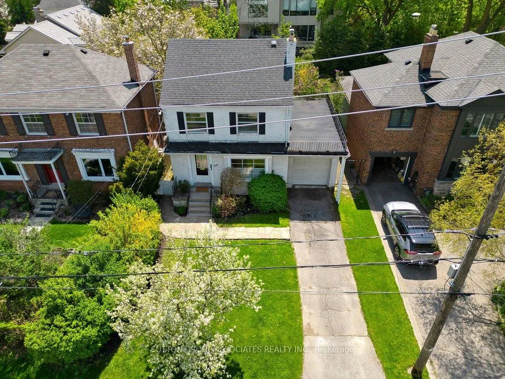 Photo 3 of 5 Delhi Avenue, Toronto, Bedford Park-Nortown — HOMEH