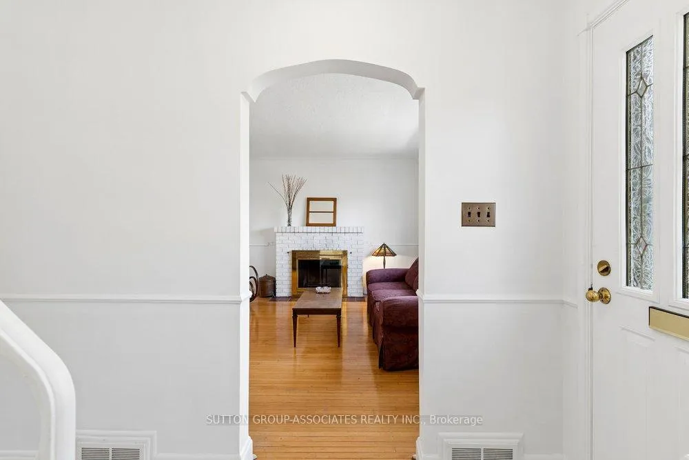 Photo 14 of 5 Delhi Avenue, Toronto, Bedford Park-Nortown — HOMEH