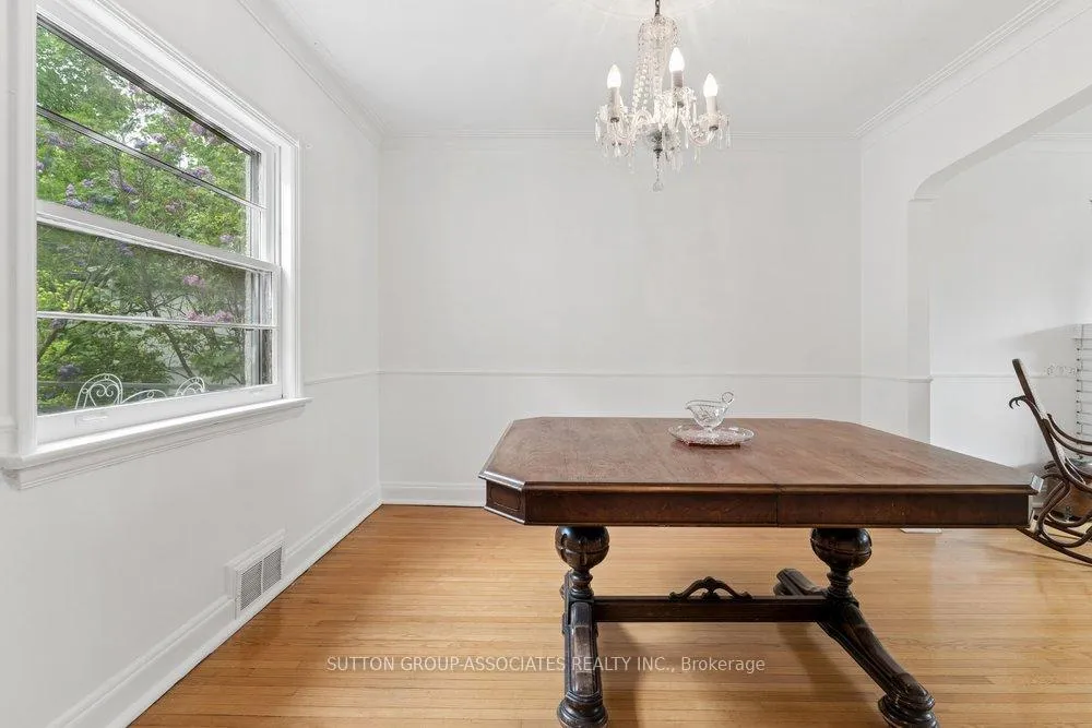 Photo 23 of 5 Delhi Avenue, Toronto, Bedford Park-Nortown — HOMEH