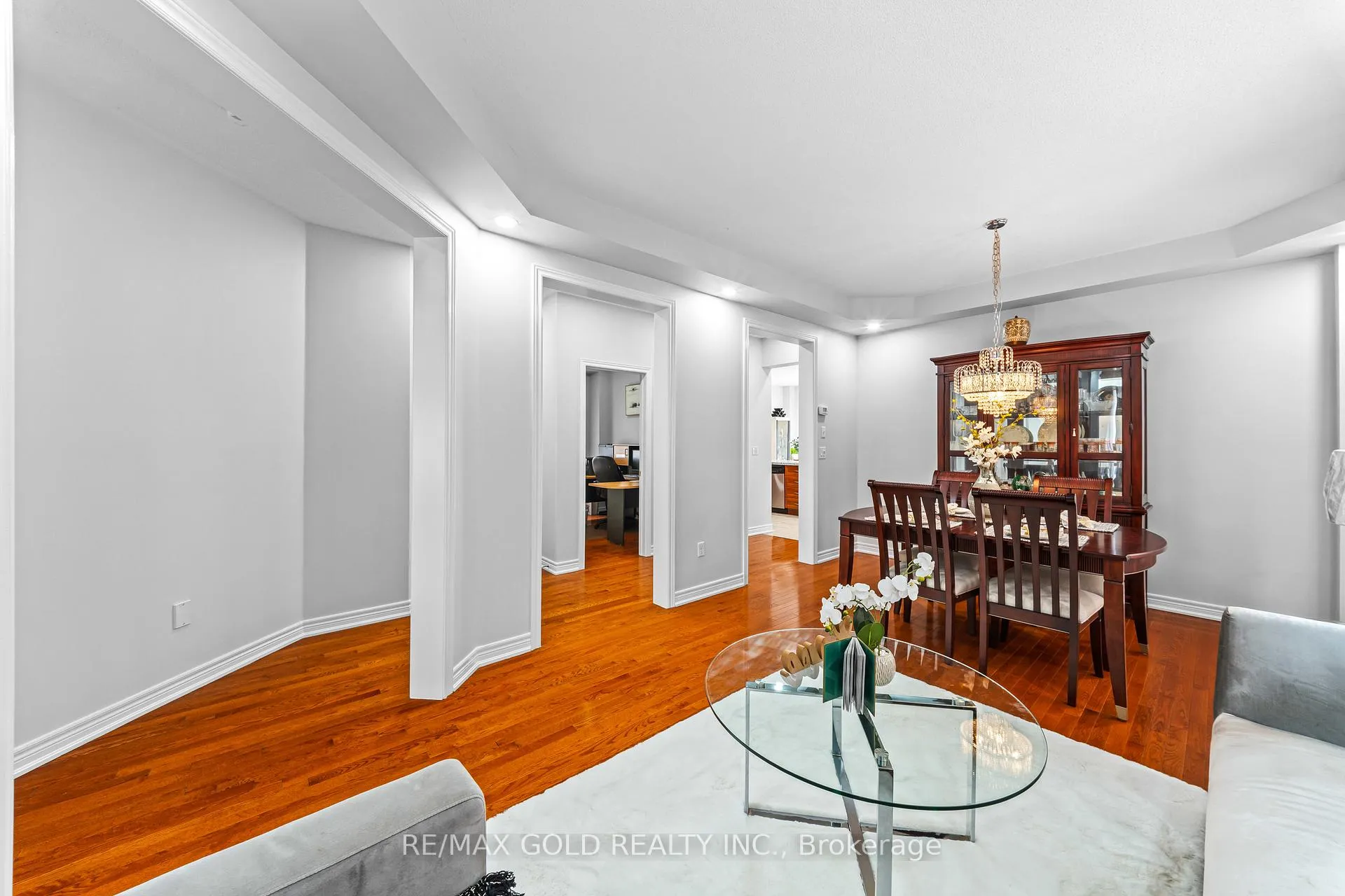 Photo 7 of 14 Dovehaven Crescent, Brampton, Bram East — HOMEH