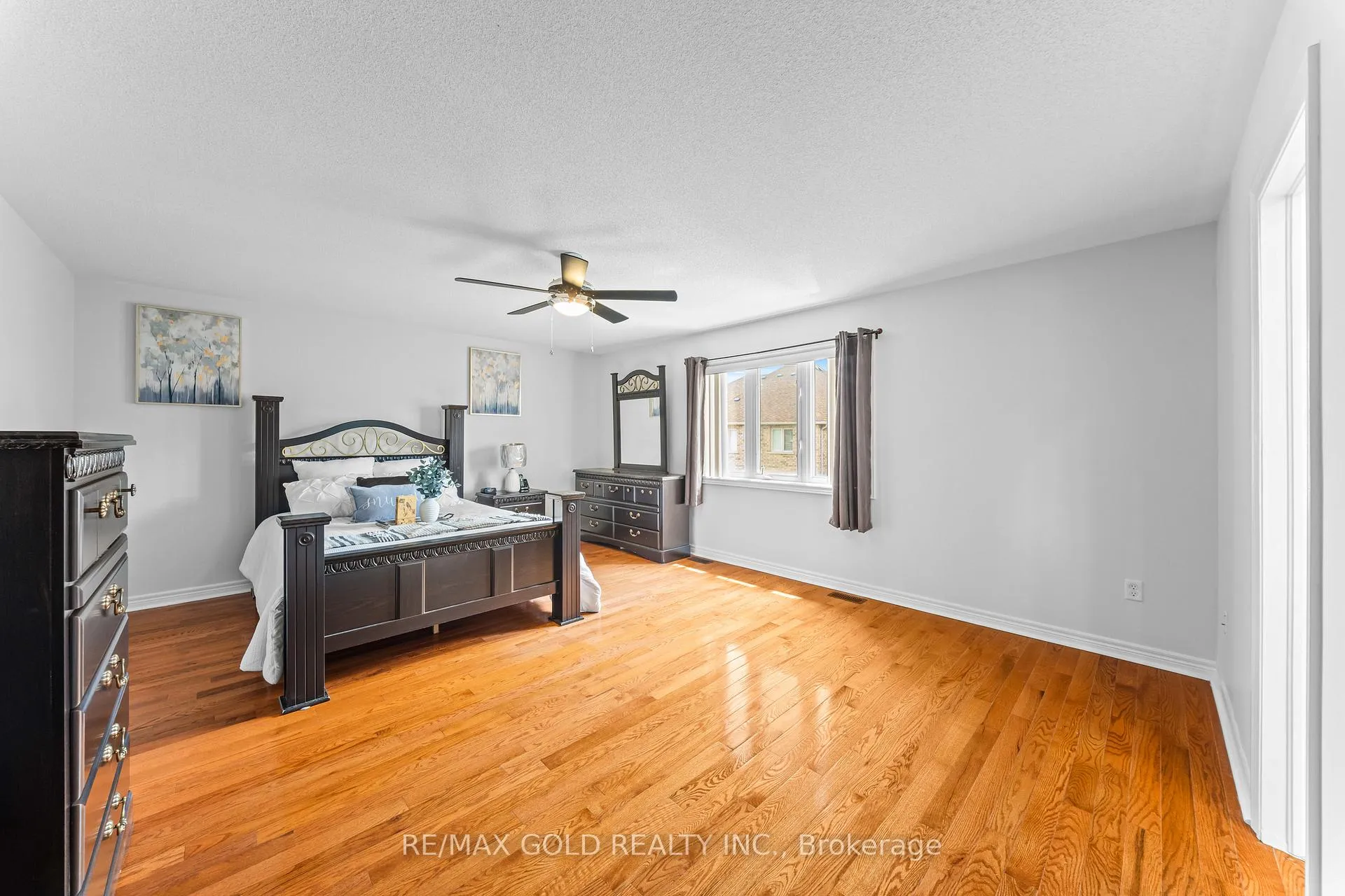 Photo 26 of 14 Dovehaven Crescent, Brampton, Bram East — HOMEH