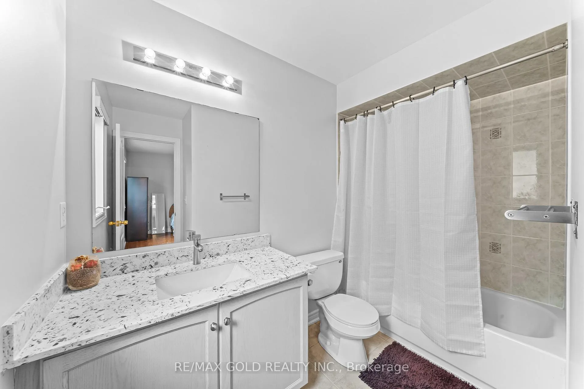 Photo 33 of 14 Dovehaven Crescent, Brampton, Bram East — HOMEH