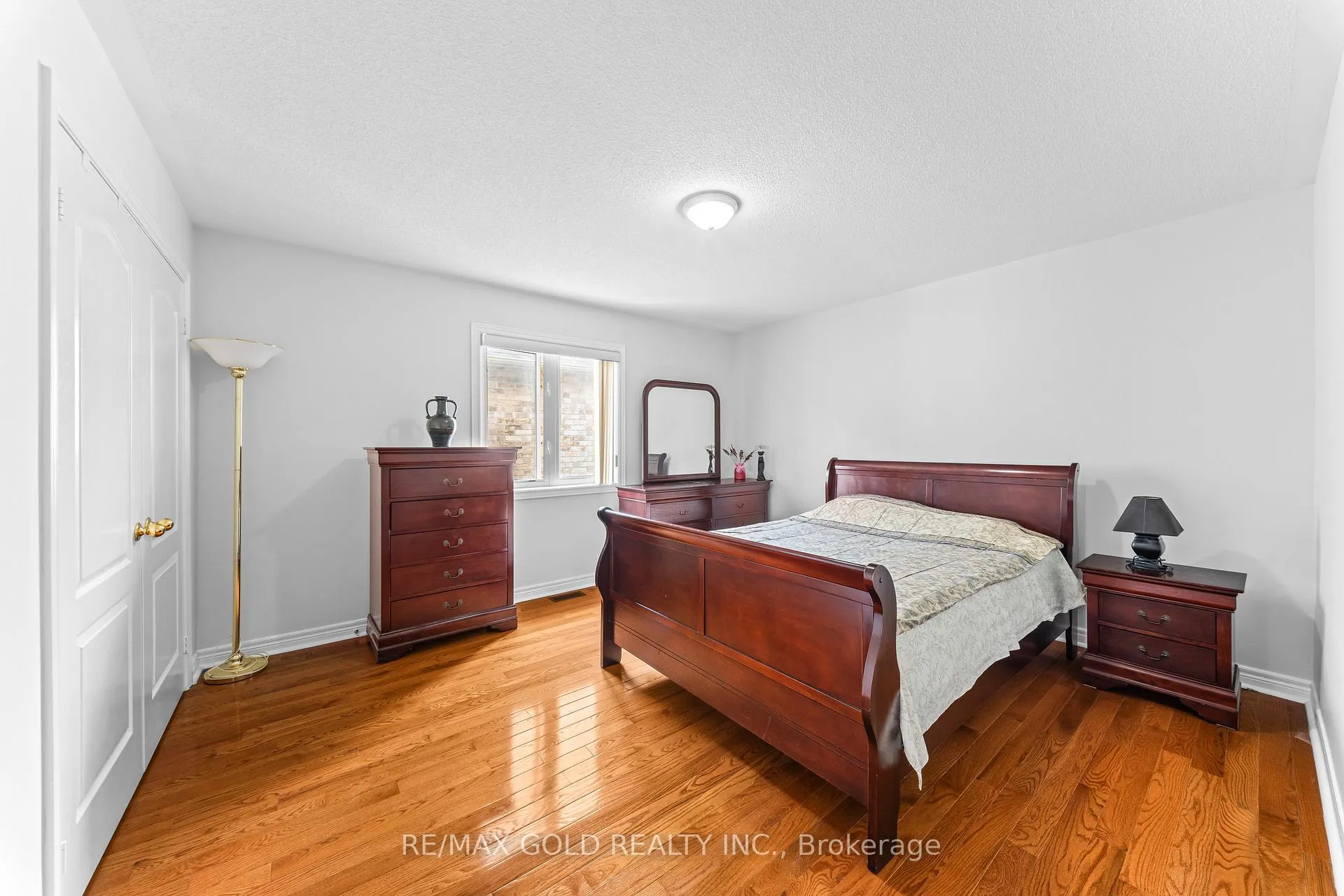 Photo 34 of 14 Dovehaven Crescent, Brampton, Bram East — HOMEH