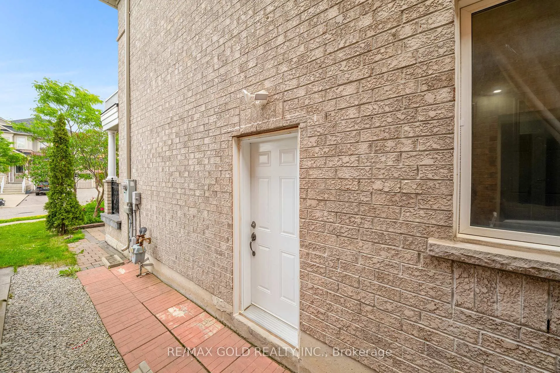 Photo 40 of 14 Dovehaven Crescent, Brampton, Bram East — HOMEH