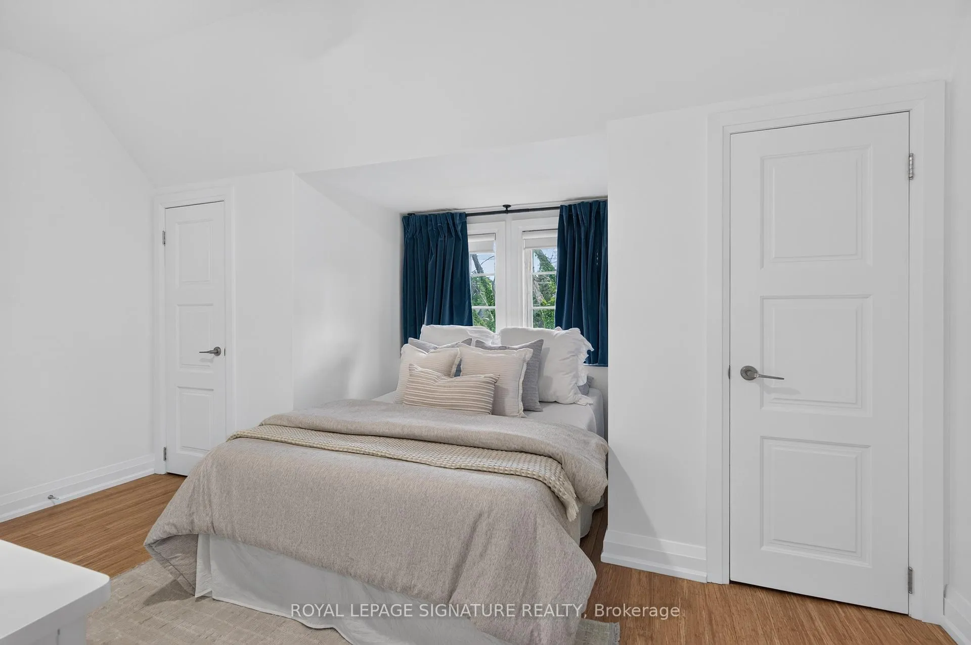 Photo 19 of 57 Bowden Street, Toronto, North Riverdale — HOMEH