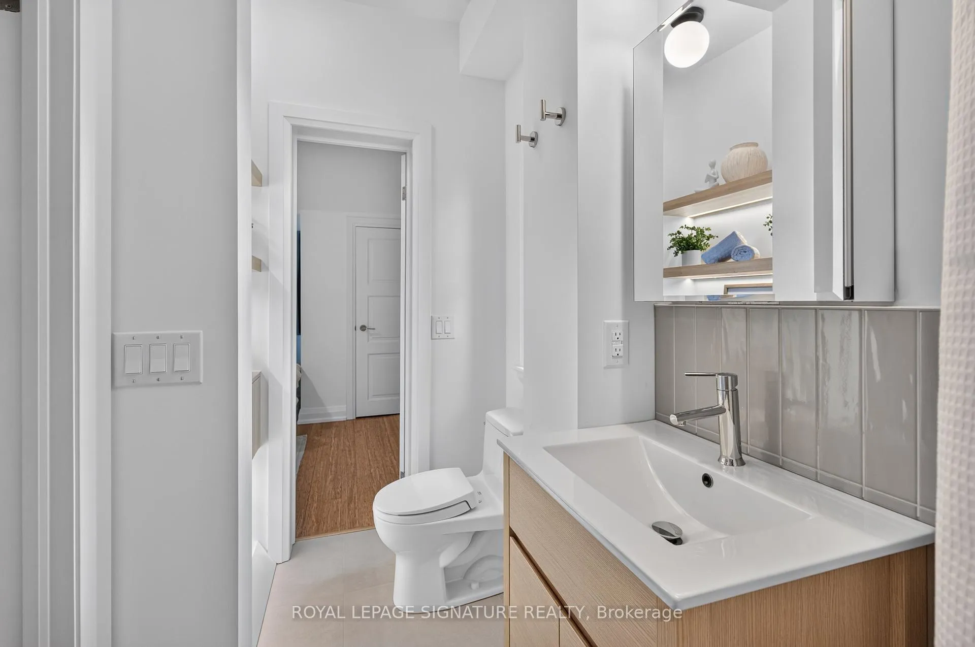 Photo 22 of 57 Bowden Street, Toronto, North Riverdale — HOMEH