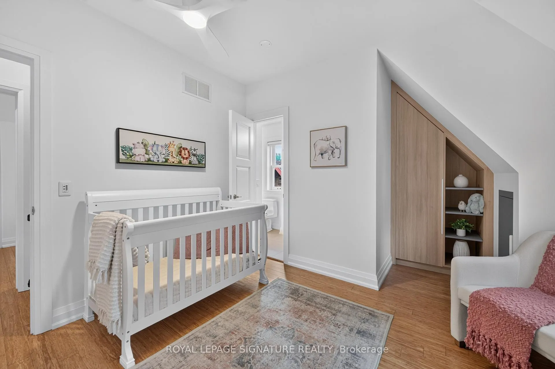 Photo 26 of 57 Bowden Street, Toronto, North Riverdale — HOMEH