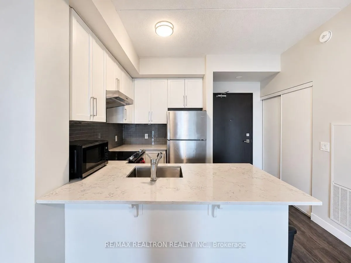 Photo 7 of Unit 2210, 15 Queen Street S, Hamilton, Central — HOMEH