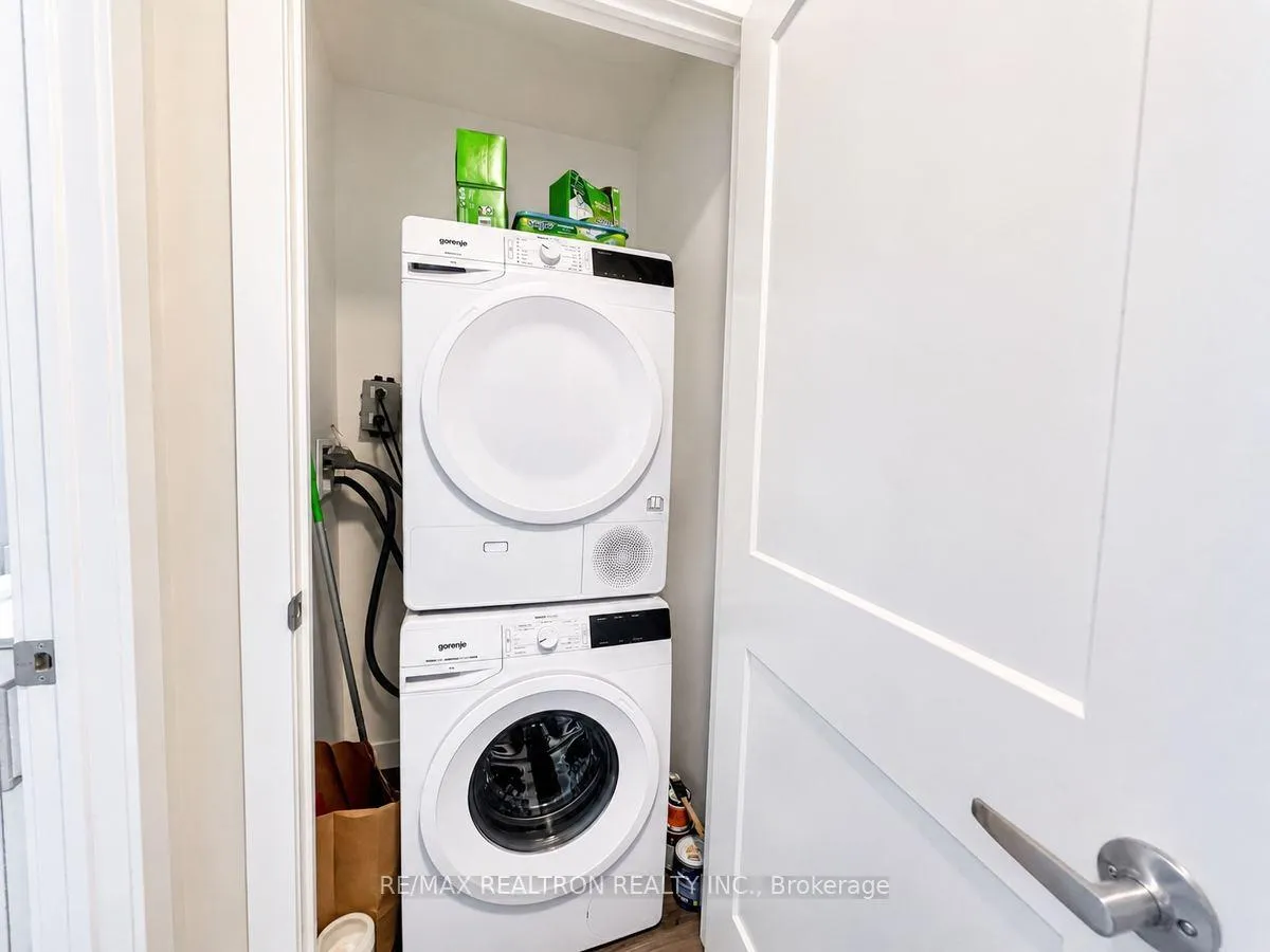 Photo 21 of Unit 2210, 15 Queen Street S, Hamilton, Central — HOMEH