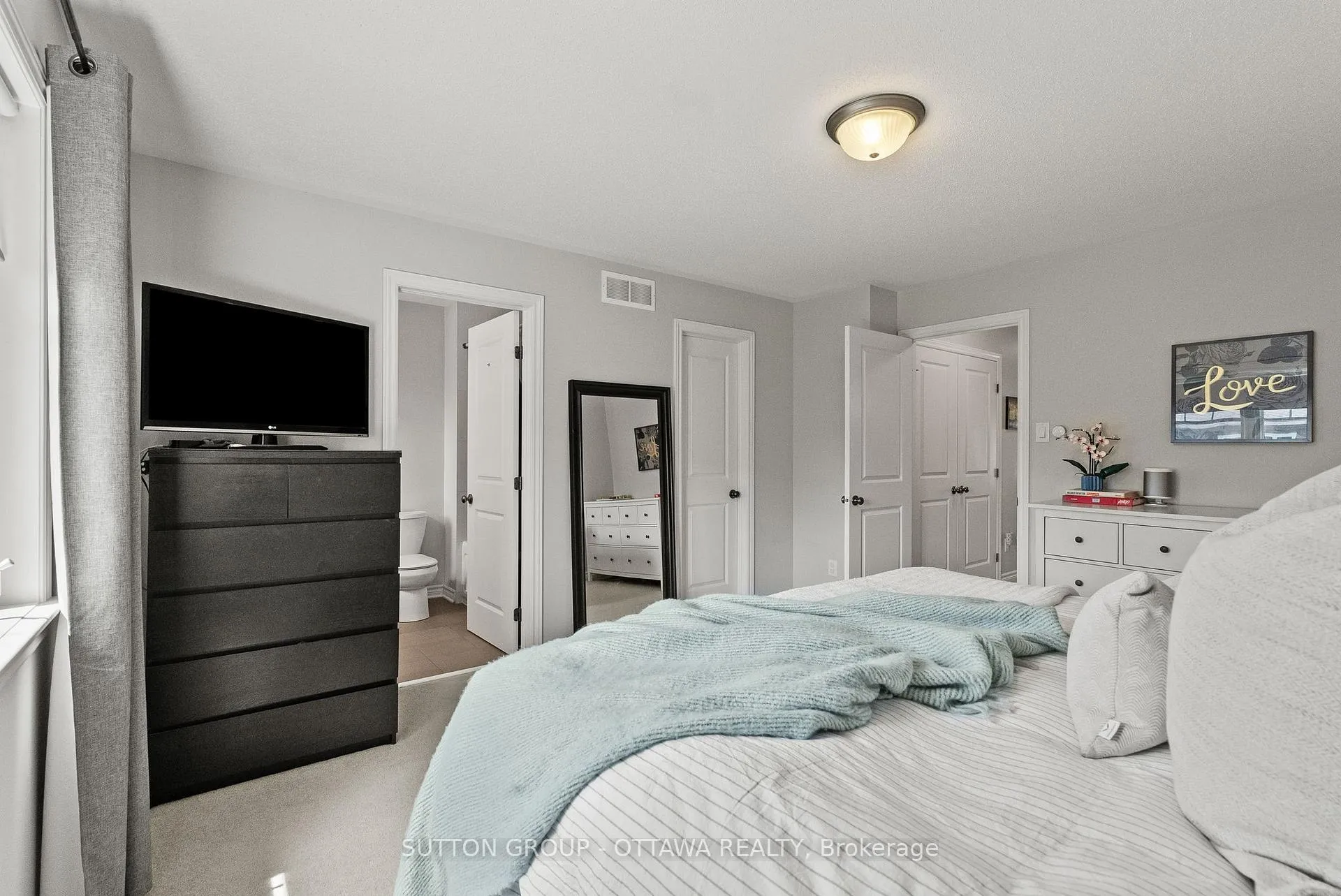 Photo 24 of 711 Hazelnut Crescent, Ottawa, Blossom Park/Kemp Park/Findlay Creek — HOMEH