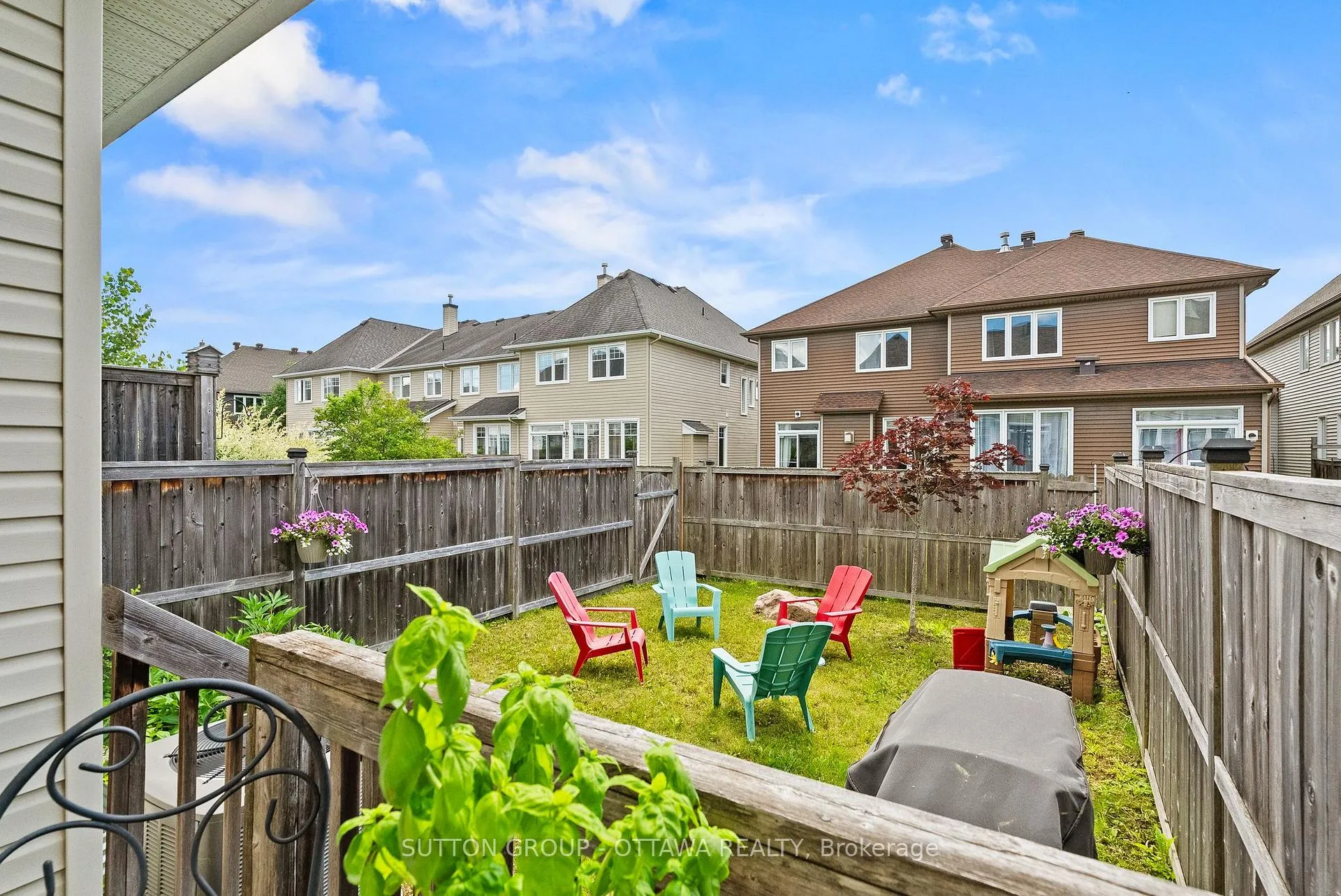 Photo 38 of 711 Hazelnut Crescent, Ottawa, Blossom Park/Kemp Park/Findlay Creek — HOMEH