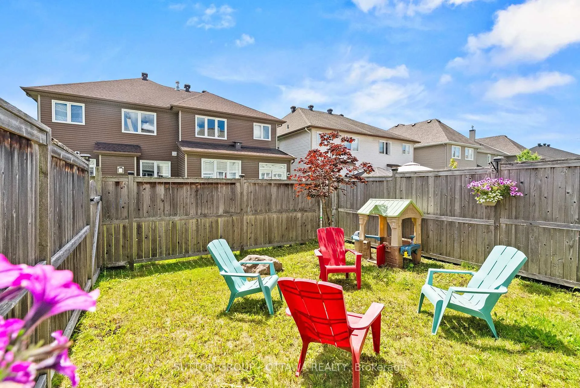 Photo 40 of 711 Hazelnut Crescent, Ottawa, Blossom Park/Kemp Park/Findlay Creek — HOMEH