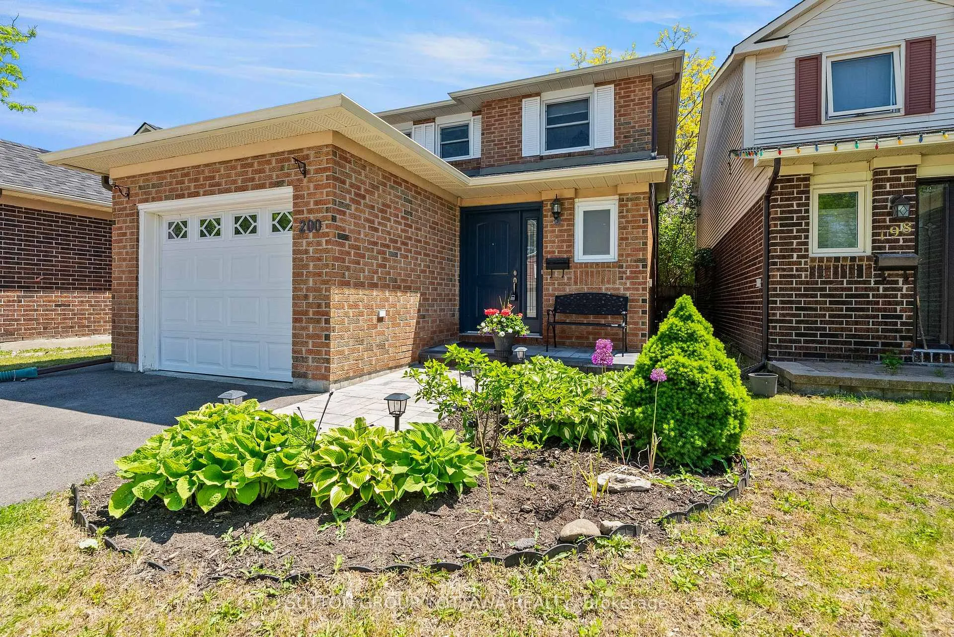 Photo 3 of 200 McCurdy Drive, Ottawa, Kanata - Katimavik — HOMEH