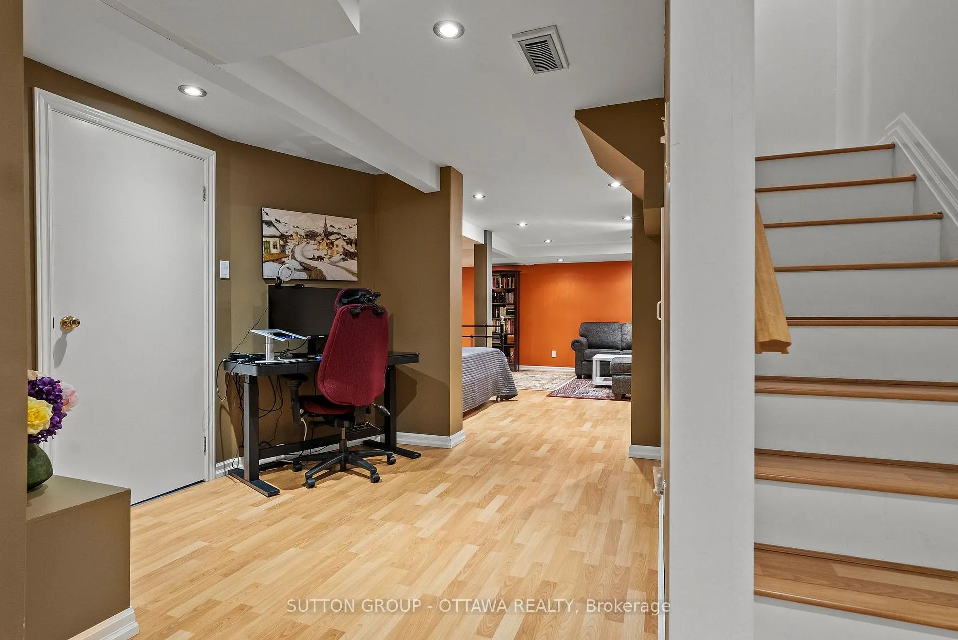 Photo 33 of 200 McCurdy Drive, Ottawa, Kanata - Katimavik — HOMEH