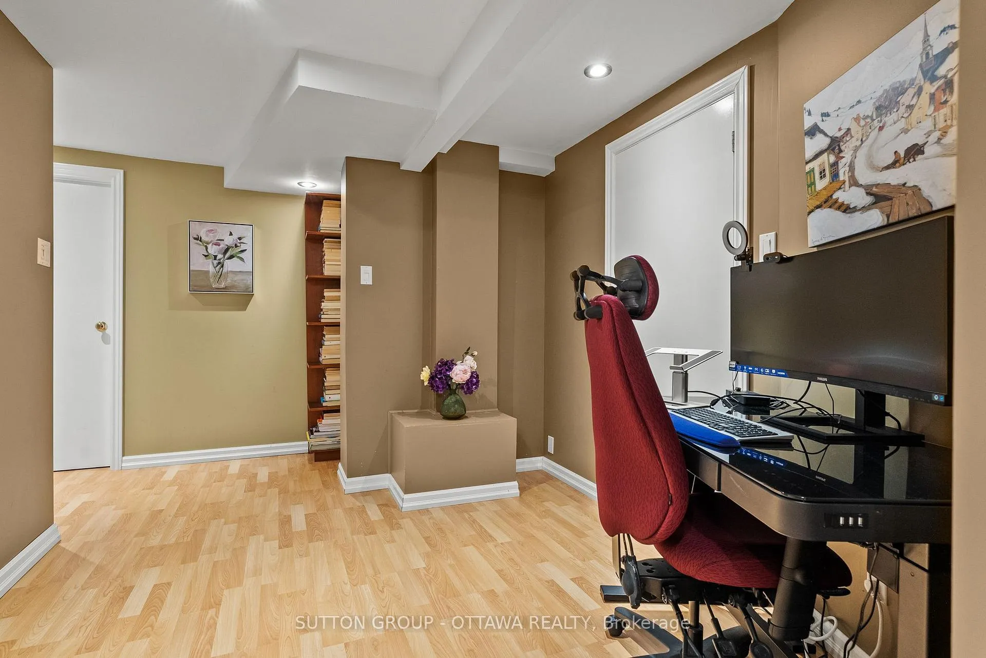 Photo 34 of 200 McCurdy Drive, Ottawa, Kanata - Katimavik — HOMEH