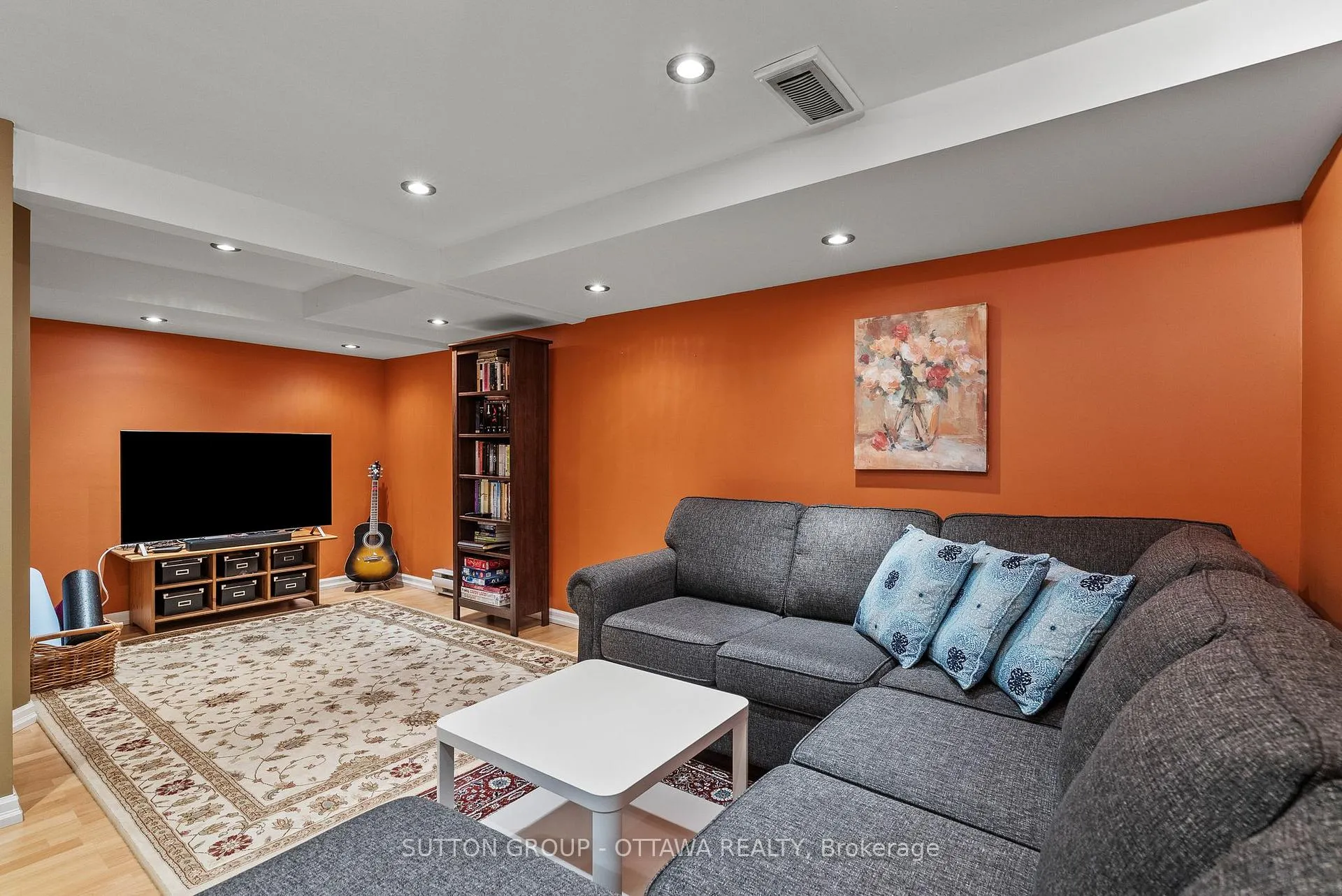Photo 38 of 200 McCurdy Drive, Ottawa, Kanata - Katimavik — HOMEH