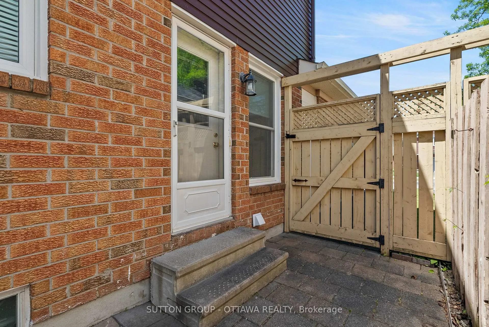 Photo 41 of 200 McCurdy Drive, Ottawa, Kanata - Katimavik — HOMEH