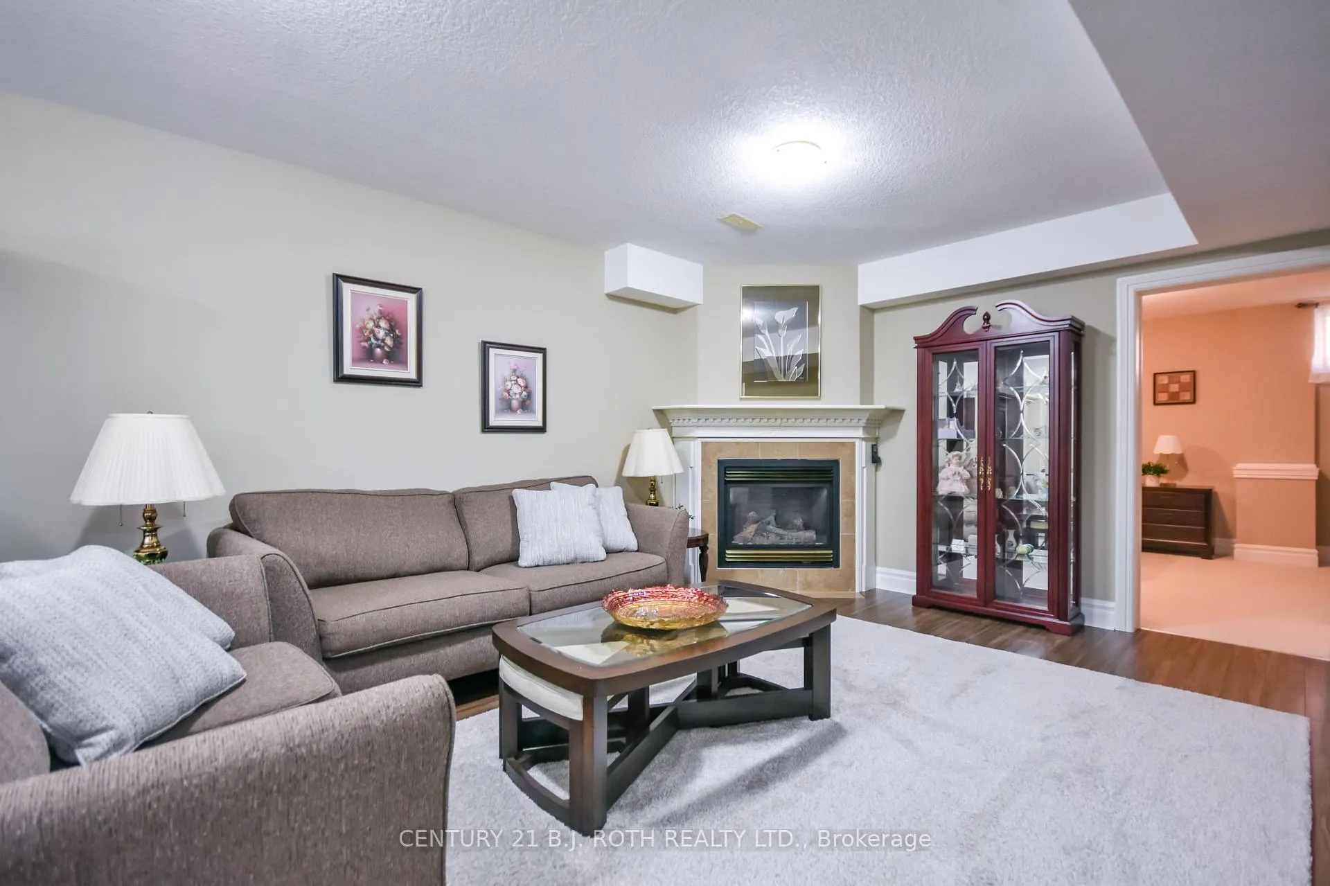 Photo 36 of 140 Wildwood Trail, Barrie, Ardagh — HOMEH