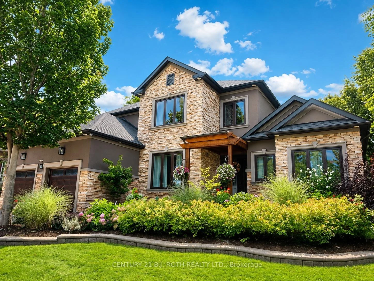 Photo 1 of 140 Wildwood Trail, Barrie, Ardagh — HOMEH