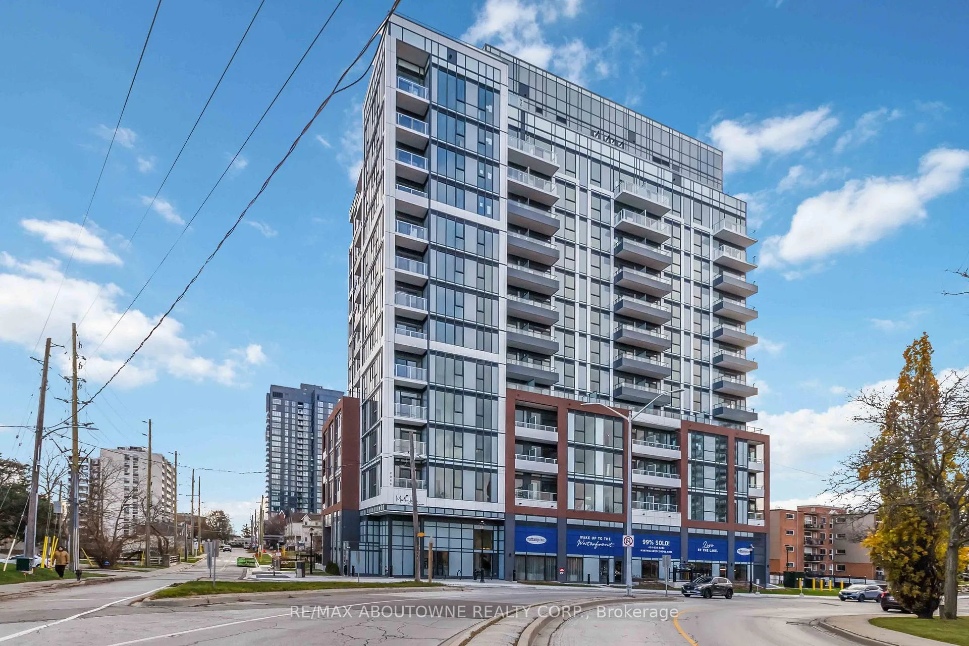 Front of Unit 1109, 2088 James Street