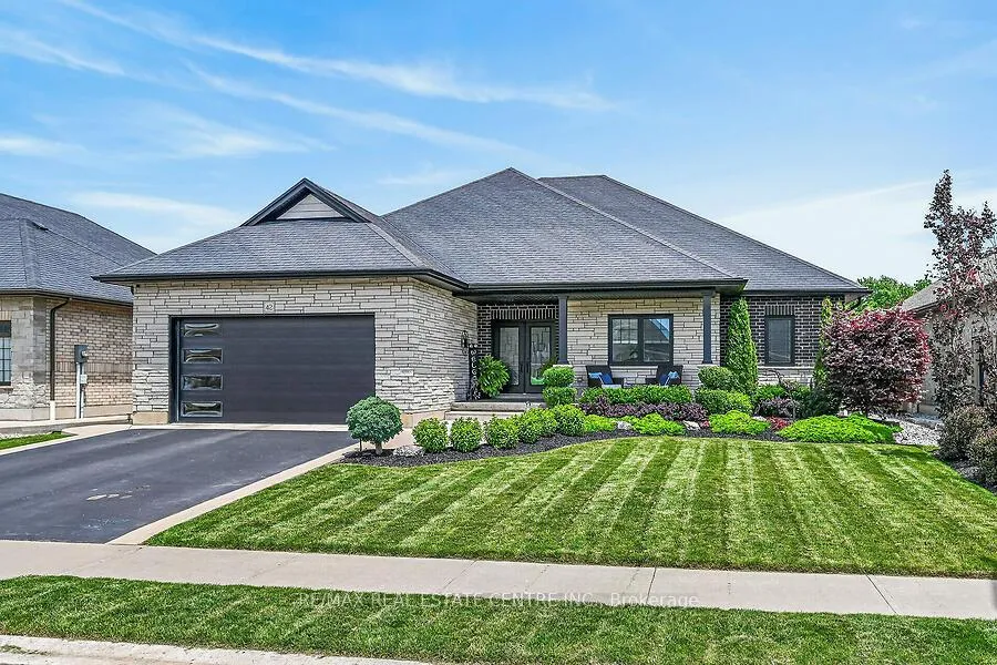 Photo 1 of 42 Bluenose Drive, Norfolk, Port Dover — HOMEH