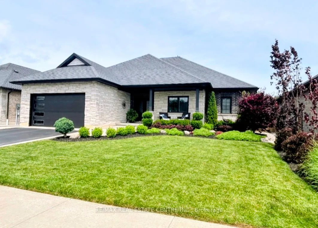 Photo 3 of 42 Bluenose Drive, Norfolk, Port Dover — HOMEH