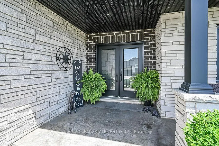 Photo 4 of 42 Bluenose Drive, Norfolk, Port Dover — HOMEH