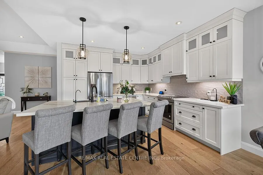 Photo 12 of 42 Bluenose Drive, Norfolk, Port Dover — HOMEH