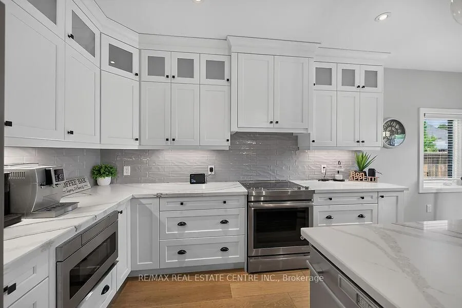 Photo 16 of 42 Bluenose Drive, Norfolk, Port Dover — HOMEH