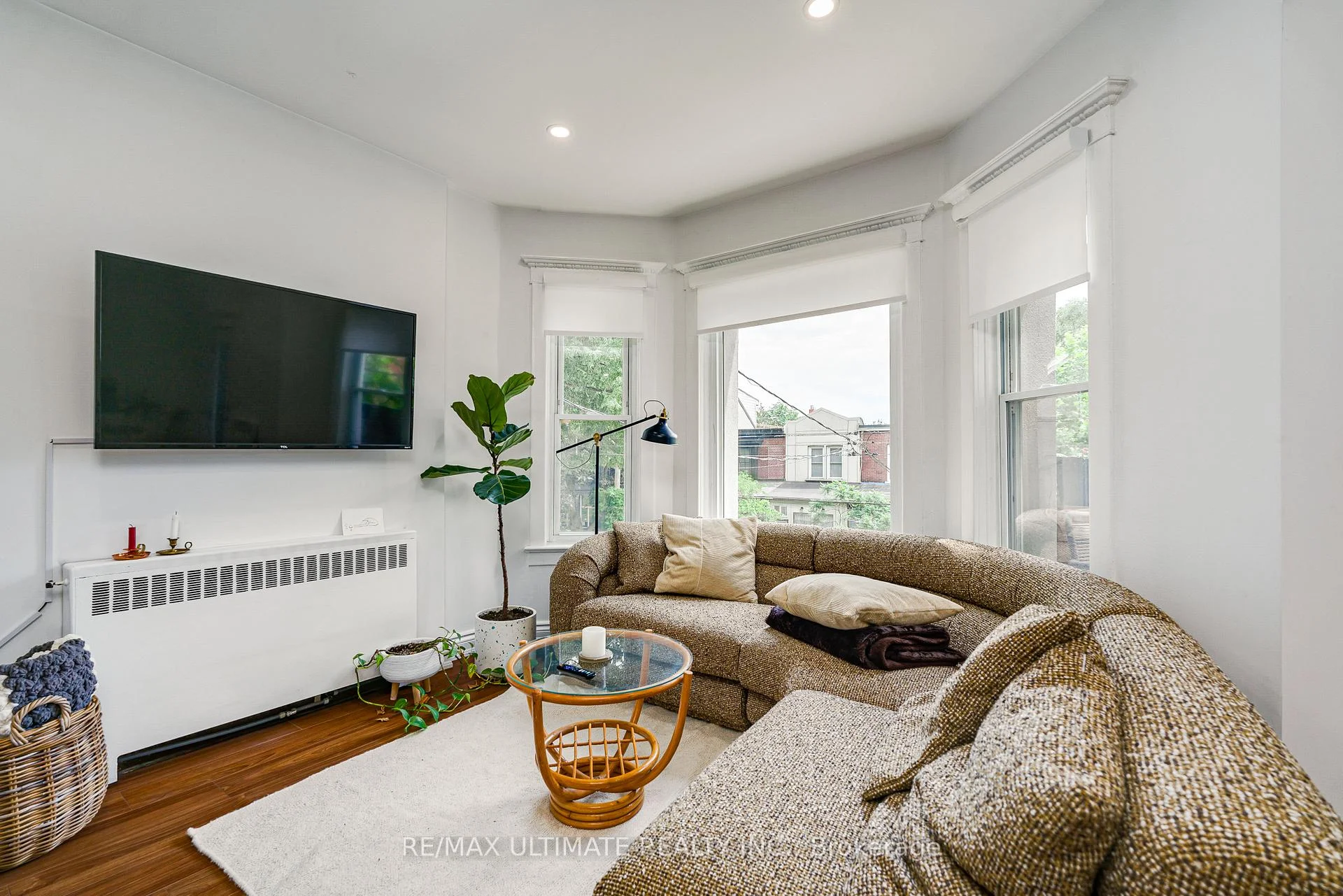 Photo 7 of 56 Wright Avenue, Toronto, Roncesvalles — HOMEH