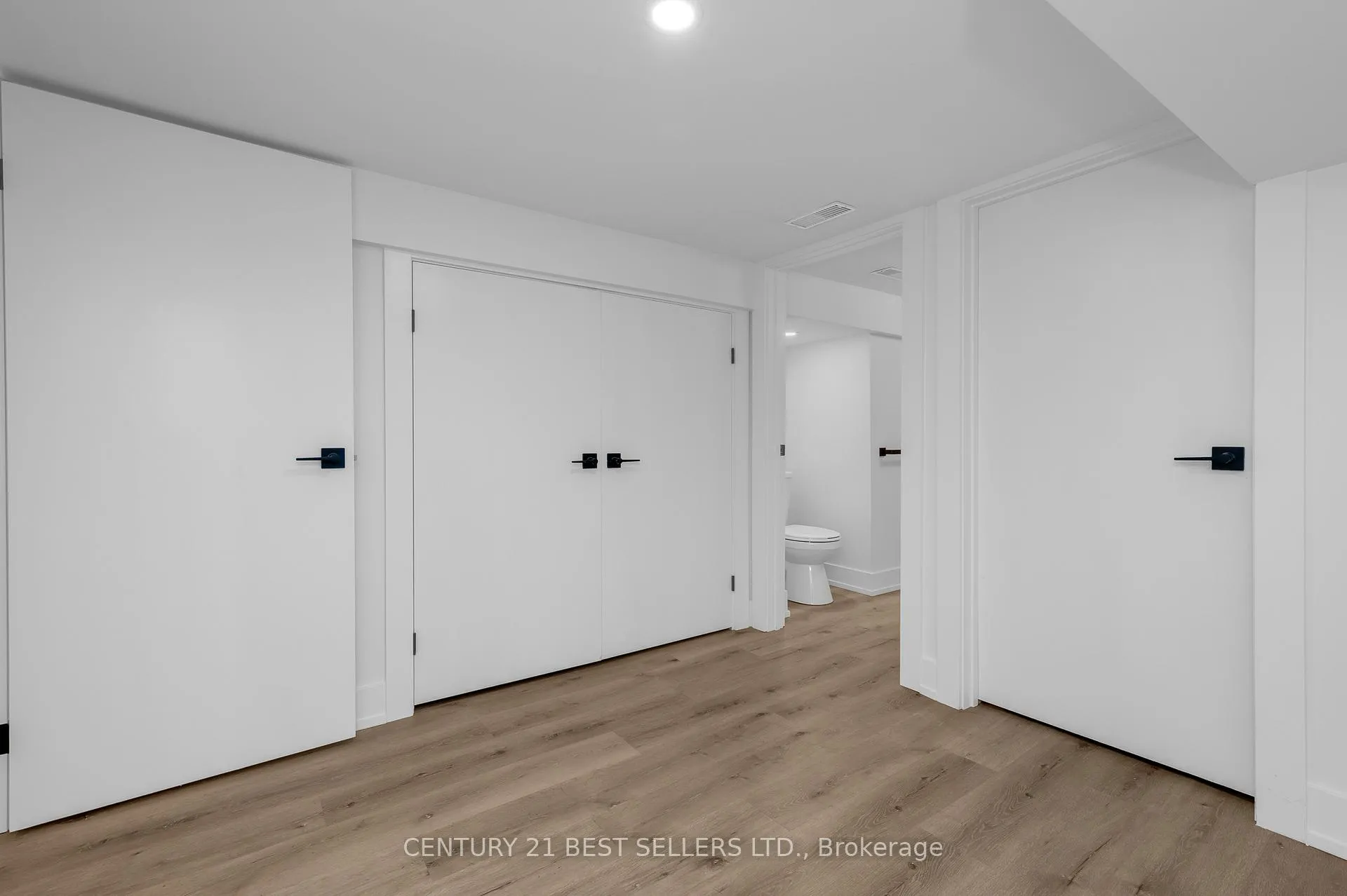 Photo 1 of Unit 3, 14 Avalon Place, Hamilton, Gibson — HOMEH