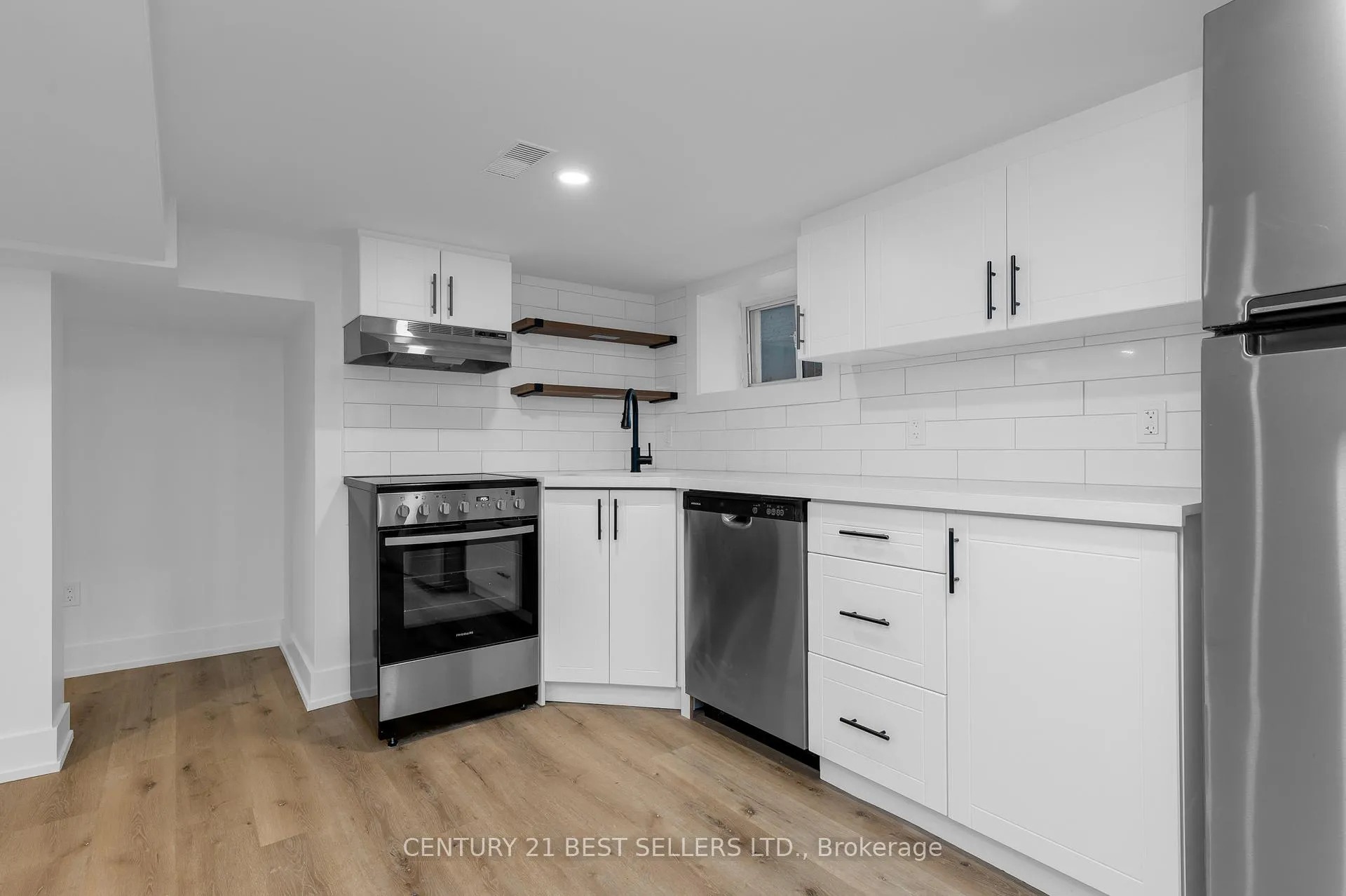 Photo 2 of Unit 3, 14 Avalon Place, Hamilton, Gibson — HOMEH
